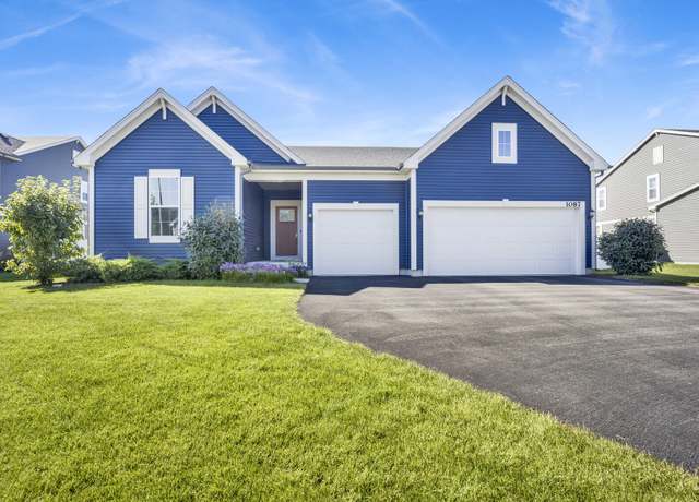 Property at 1087 Sugar Maple Dr, Crystal Lake, IL 60012, 3 beds, 2.5 baths