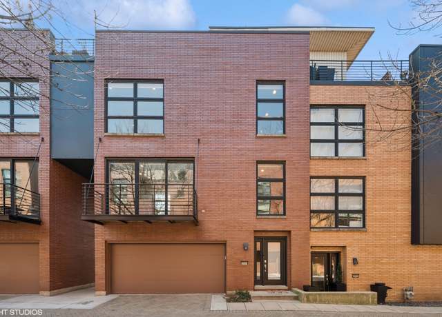 Property at 2024 W Willow St Unit A, Chicago, IL 60647, 2 beds, 2 baths