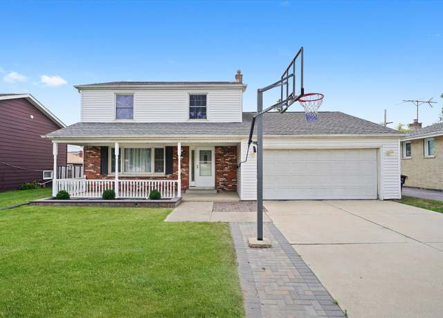 Property at 18214 Locust St, Lansing, IL 60438, 3 beds, 2 baths