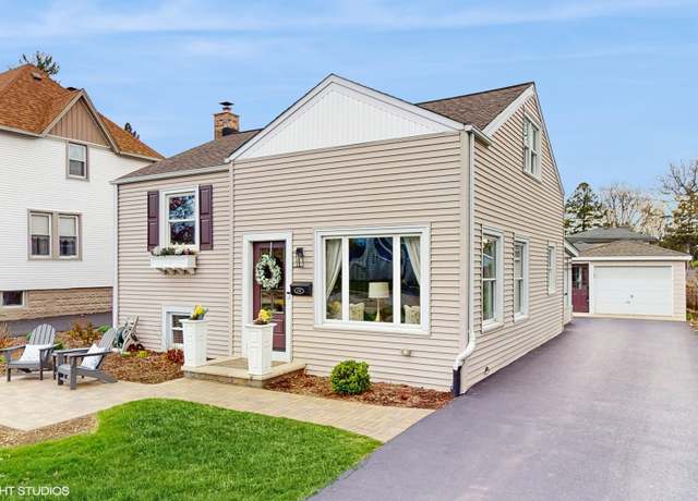 Property at 178 S Lombard Ave, Lombard, IL 60148, 3 beds, 2 baths