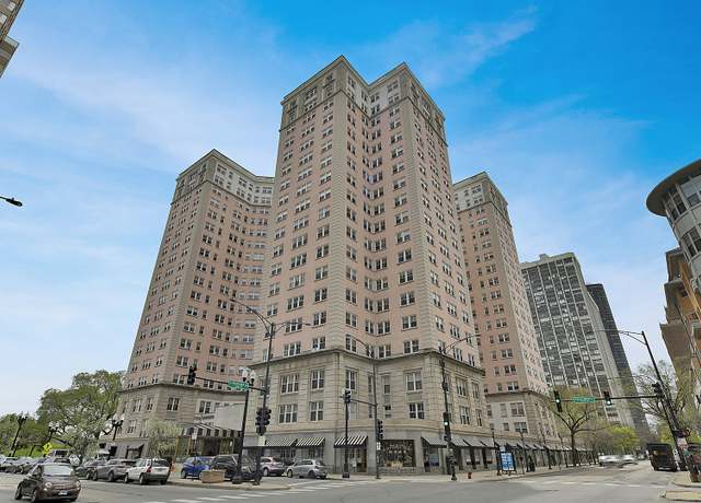 Property at 5555 N Sheridan Rd #507, Chicago, IL 60640, 3 beds, 2.5 baths