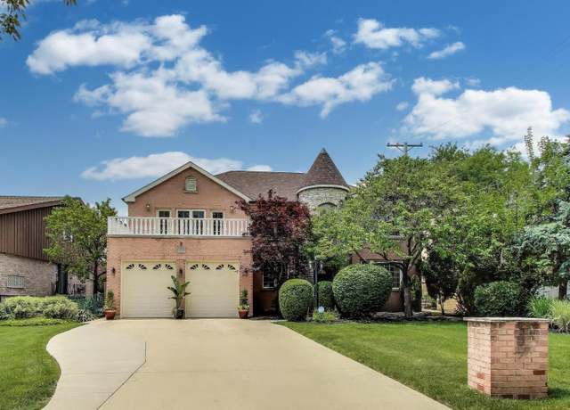 Property at 1206 Lathrop Ave, River Forest, IL 60305, 5 beds, 4 baths
