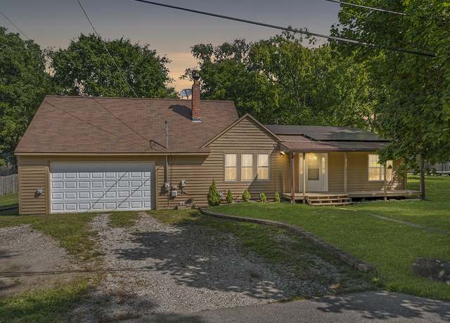 Property at 312 Ralph Ct, Island Lake, IL 60042, 3 beds, 1.5 baths