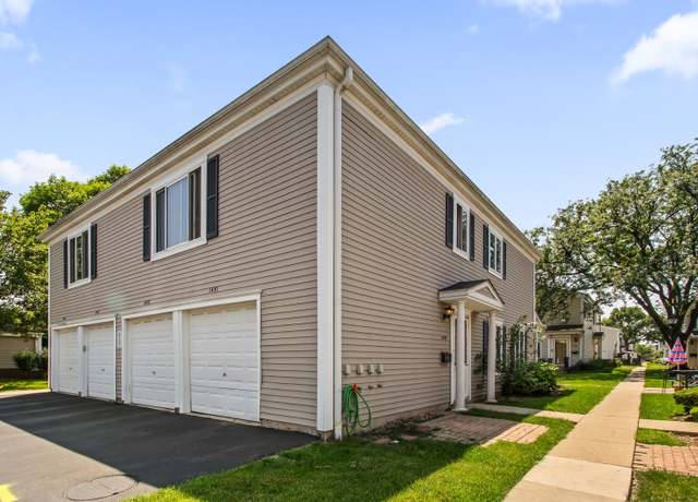 Property at 1451 Cove Dr Unit 199D, Prospect Heights, IL 60070, 2 beds, 1 bath