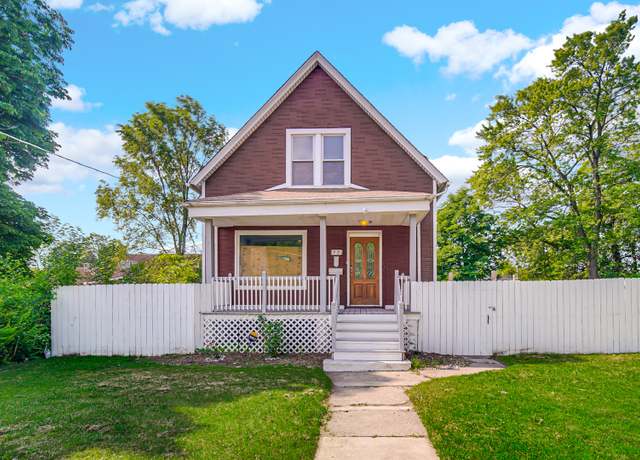 Property at 72 E 136th St, Riverdale, IL 60827, 5 beds, 3 baths