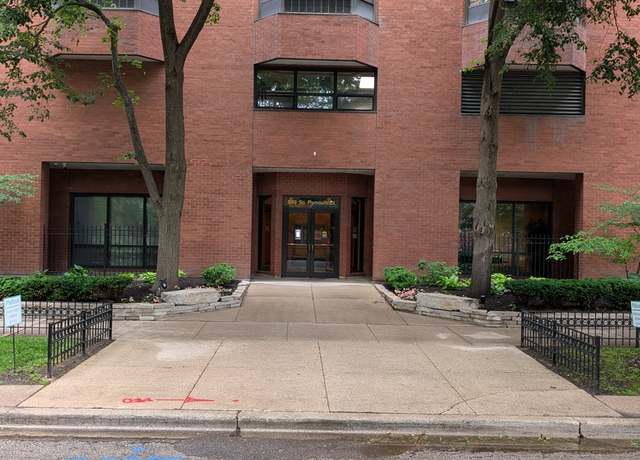 Property at 899 S Plymouth Ct #1703, Chicago, IL 60605, 2 beds, 1.5 baths