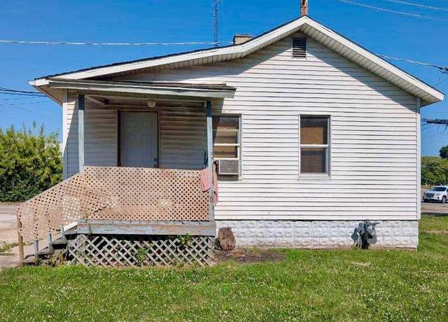 Property at 358 S Washington Ave, Kankakee, IL 60901, 2 beds, 1 bath