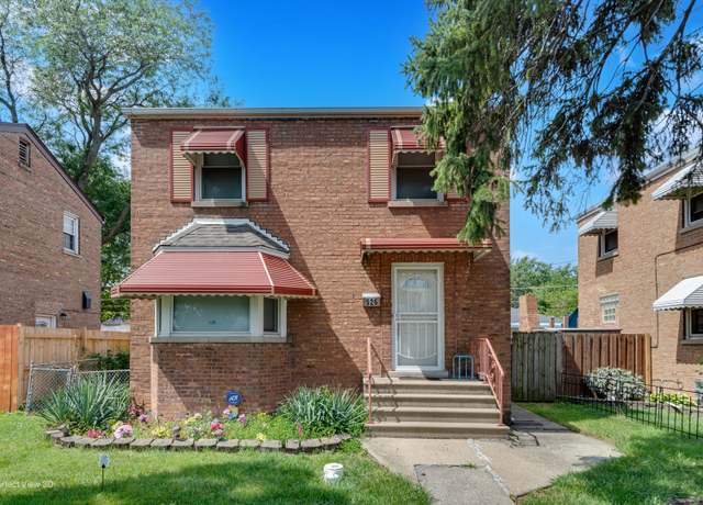 Property at 526 Bohland Ave, Bellwood, IL 60104, 2 beds, 1.5 baths