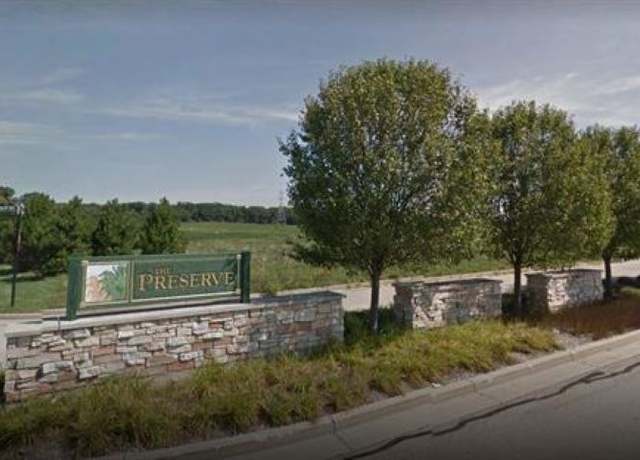 Property at 785 Clarksen Dr, Belvidere, IL 61008
