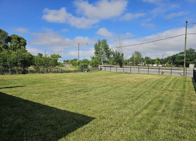 Property at 10024 S Vincennes Ave, Chicago, IL 60643