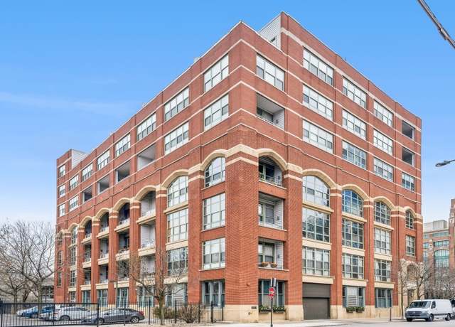 Property at 2001 S Calumet Ave #412, Chicago, IL 60616, 1 bed, 1 bath