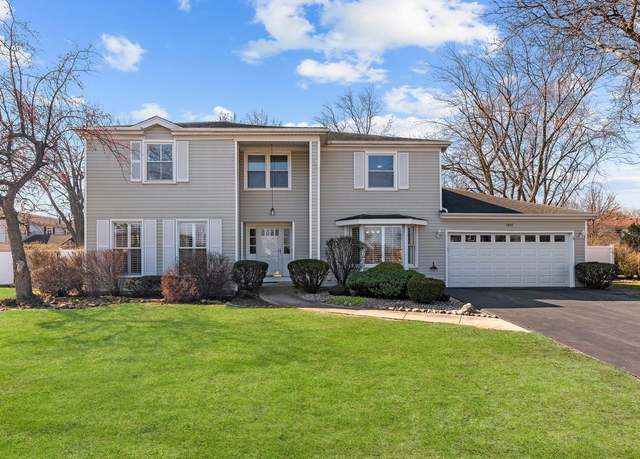 Property at 3807 Grace Ln, Glenview, IL 60025, 5 beds, 3.5 baths