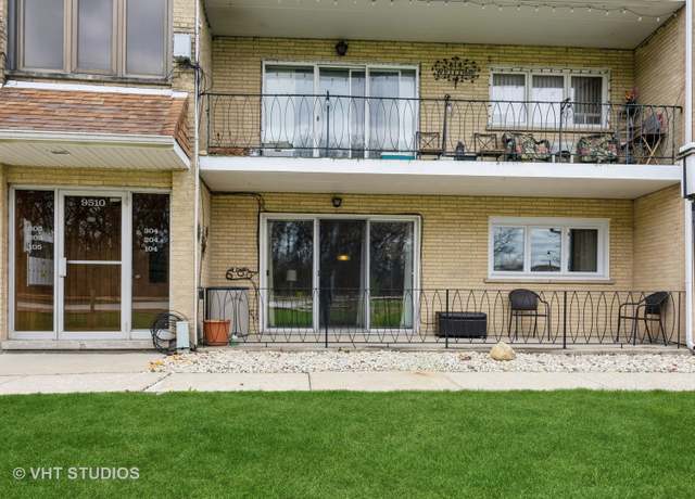 Property at 9510 S 86th Ave #104, Hickory Hills, IL 60457, 2 beds, 1.5 baths