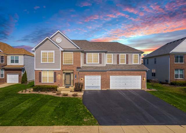 Property at 1932 Primrose Ct, Bartlett, IL 60103, 4 beds, 2.5 baths