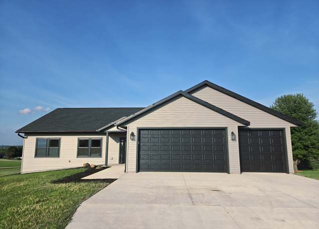 Property at 17-95 Lake Carroll Blvd, Lake Carroll, IL 61046, 5 beds, 3 baths