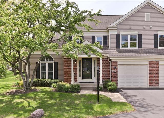 Property at 1967 N Charter Point Dr, Arlington Heights, IL 60004, 2 beds, 2 baths