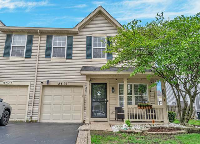 Property at 2819 Sun Valley Dr, Plainfield, IL 60586, 4 beds, 2.5 baths