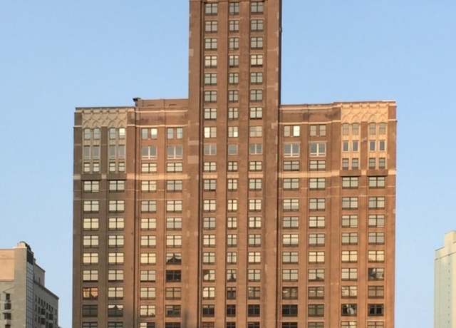 Property at 680 N Lake Shore Dr #220, Chicago, IL 60611, 1 bed, 1.5 baths