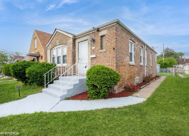 Property at 9811 S Woodlawn Ave, Chicago, IL 60628, 5 beds, 2 baths
