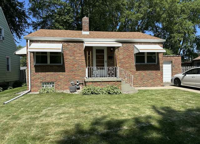 Property at 265 S Forest Ave, Bradley, IL 60915, 2 beds, 2 baths