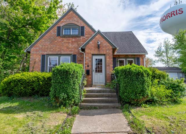 Property at 107 E Front St, Mount Morris, IL 61054, 2 beds, 1 bath
