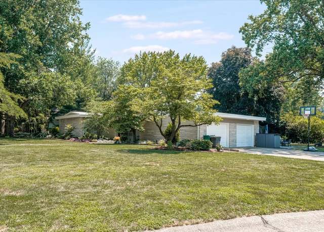 Property at 1201 Waverly Dr, Champaign, IL 61821, 4 beds, 2 baths