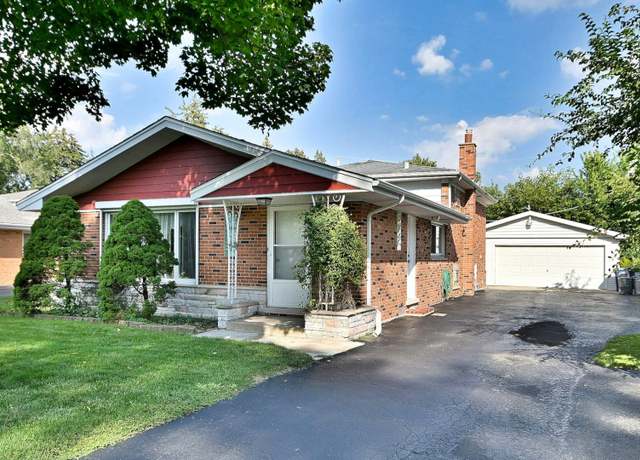 Property at 565 S Lyman Ave, Des Plaines, IL 60016, 4 beds, 2 baths