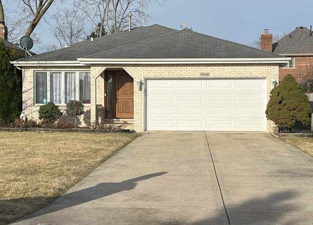 Property at 10530 S 83rd Ave, Palos Hills, IL 60465, 3 beds, 2 baths