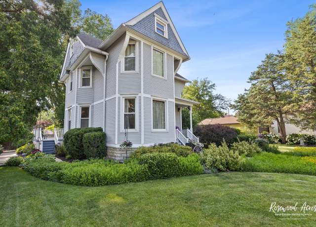 Property at 217 N Maple St, Momence, IL 60954, 4 beds, 2 baths