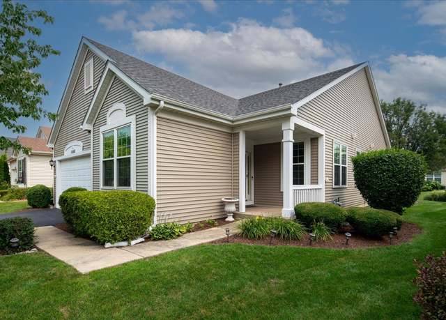 Property at 16163 Seneca Lake Cir, Crest Hill, IL 60403, 3 beds, 3 baths
