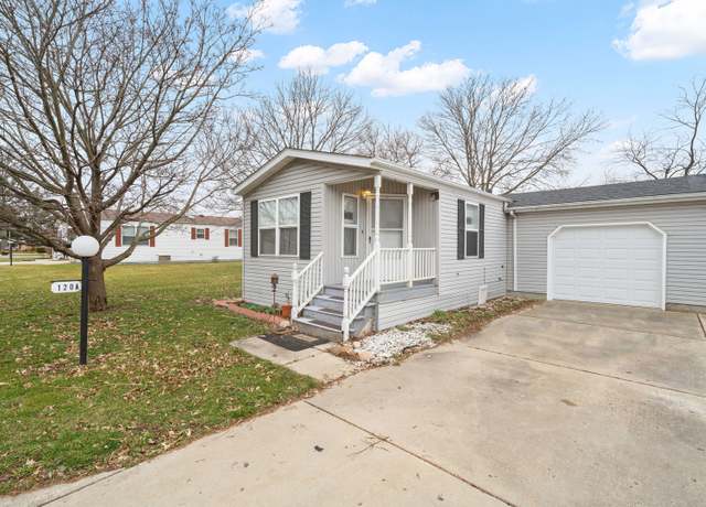 Property at 120 Cardinal Ln Unit A, Sandwich, IL 60548, 2 beds, 1 bath