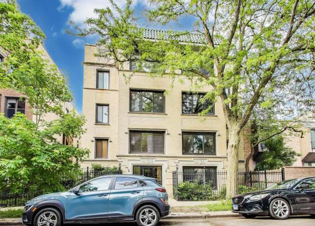 Property at 900 W Ainslie St Unit A, Chicago, IL 60640, 2 beds, 1.5 baths