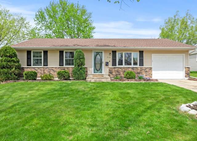 Property at 710 Larsen Ave, Streamwood, IL 60107, 3 beds, 1 bath
