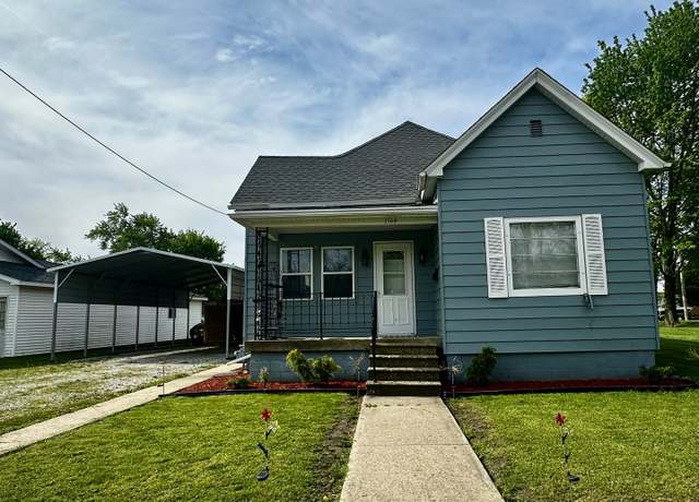 Property at 1104 E Jefferson St, Clinton, IL 61727, 2 beds, 1 bath