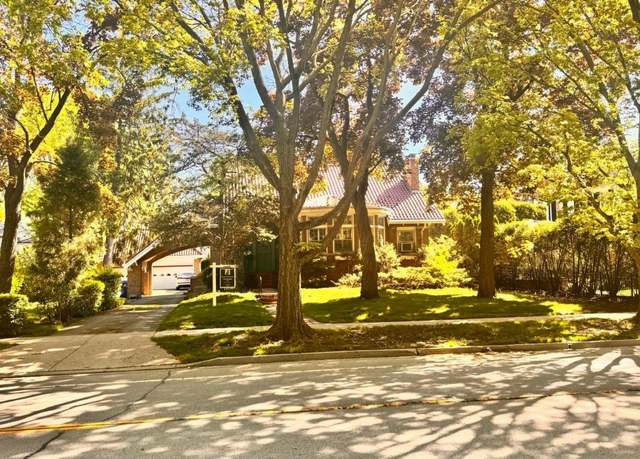 Property at 1112 Sheridan Rd, Wilmette, IL 60091, 5 beds, 6 baths
