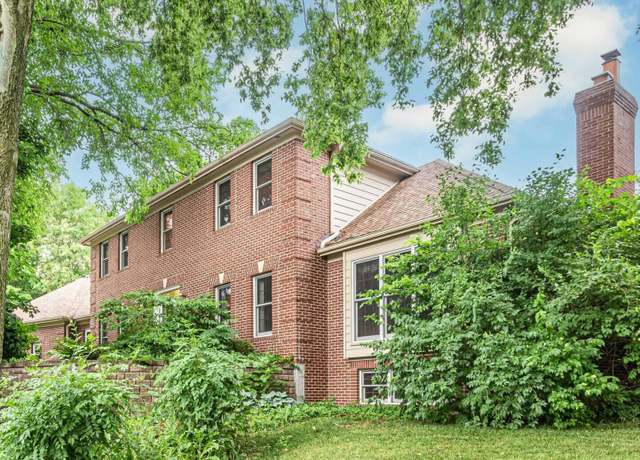 Property at 231 Deer Ln, Sleepy Hollow, IL 60118, 6 beds, 3.5 baths
