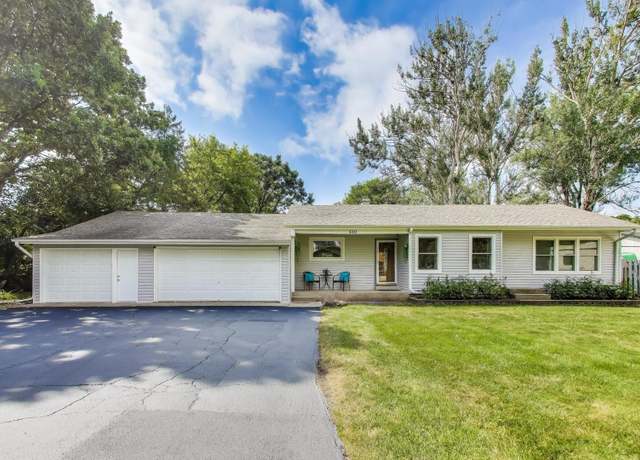 Property at 510 Bernyce St, Lake In The Hills, IL 60156, 3 beds, 3 baths