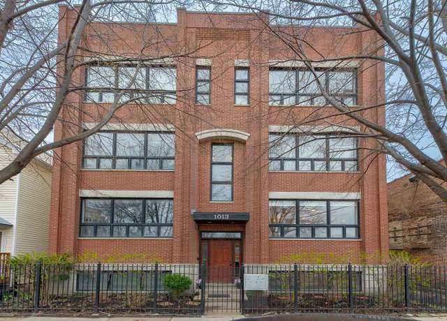 Property at 1013 W 16th St Unit 1W, Chicago, IL 60608, 3 beds, 2.5 baths