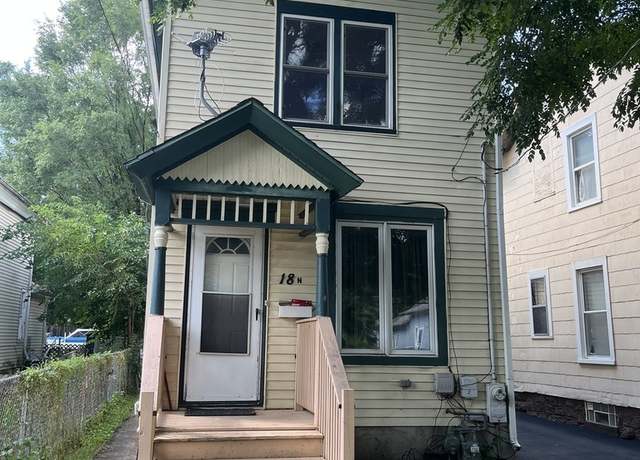 Property at 18 N West St, Aurora, IL 60505, 3 beds, 1 bath