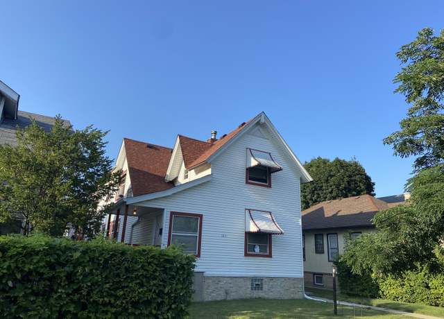 Property at 1811 Emerson St, Evanston, IL 60201, 8 beds, 5 baths