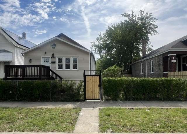 Property at 8423 S Carpenter St, Chicago, IL 60620, 4 beds, 2.5 baths