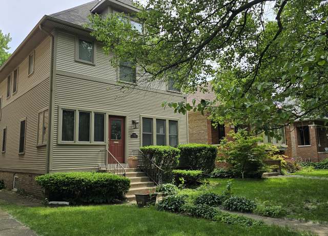 Property at 1025 Wesley Ave, Evanston, IL 60202, 4 beds, 3 baths