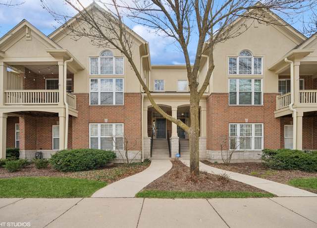 Property at 504 S Commons Ct #504, Deerfield, IL 60015, 2 beds, 2.5 baths