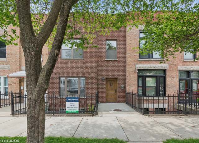 Property at 1933 W 22nd Pl, Chicago, IL 60608, 3 beds, 3 baths