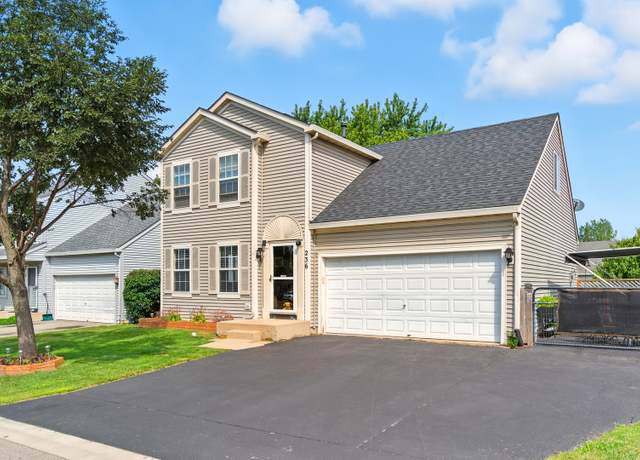 Property at 236 Pembrook Ct, Round Lake Beach, IL 60073, 3 beds, 2.5 baths