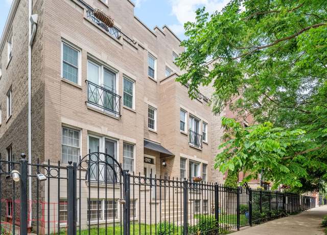 Property at 1242 W Ohio St Unit 2E, Chicago, IL 60642, 2 beds, 2 baths