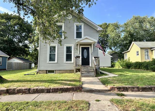 Property at 408 E Mill St, Bloomington, IL 61701, 4 beds, 2 baths
