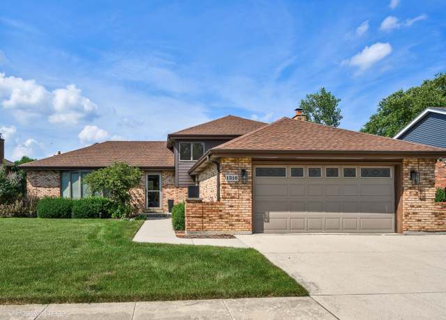 Property at 1316 Hughes Ave, Downers Grove, IL 60516, 3 beds, 2 baths