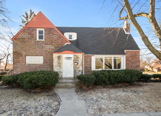 Property at 9001 S Claremont Ave, Chicago, IL 60643, 4 beds, 2 baths