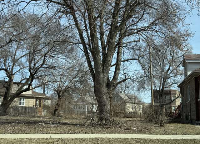 Property at 9969 S Winston Ave, Chicago, IL 60643